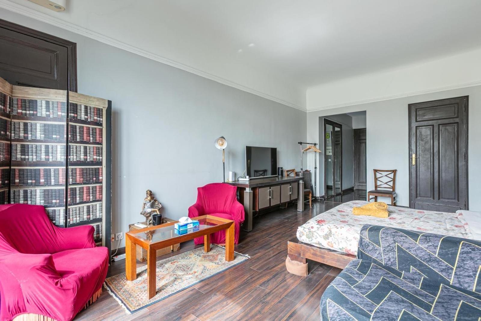 Elysees Vip Apartamento *